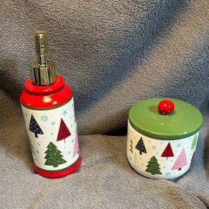 Bed Bath & Beyond Festive Tree Bath Accessory Set - Red, Green, White